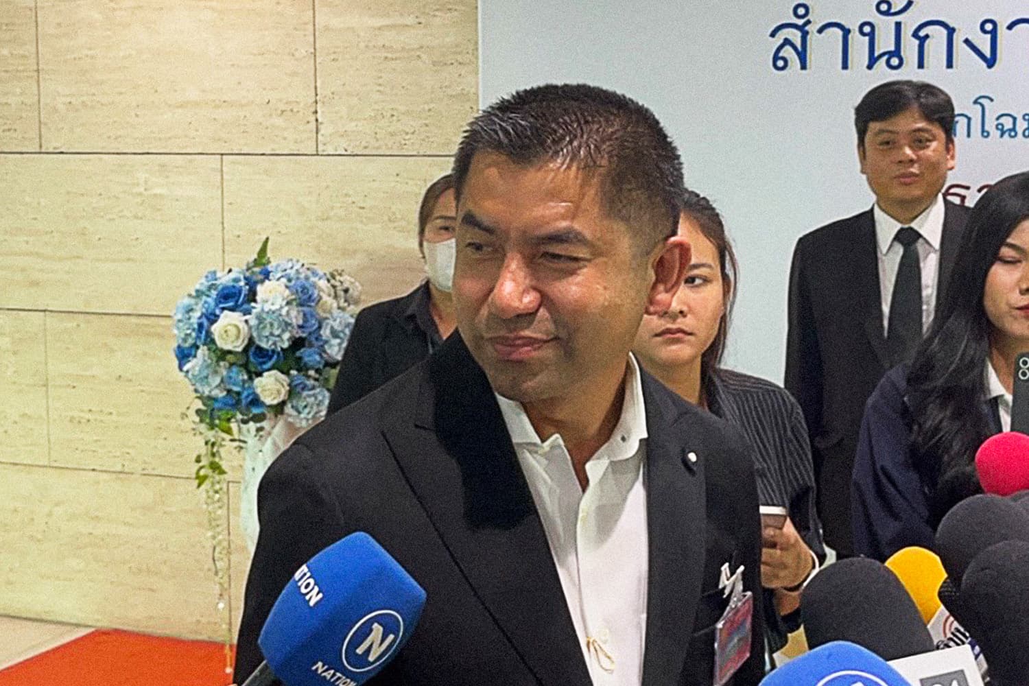 ‘โจ๊ก’ ดับเครื่องชน! ให้ข้อมูล ‘กมธ.กฎหมายฯ สว.’