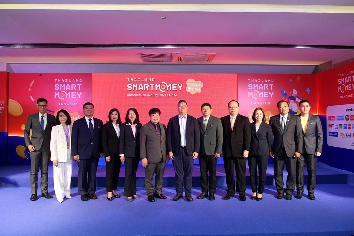 thailand_smart_money_frist_day_SPACEBAR_Photo04_a3bd0c3bfd.jpg