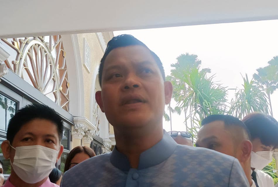 thanakorn_wangboonkongchana_SPACEBAR_Thumbnail_4d8bc670a7.jpeg