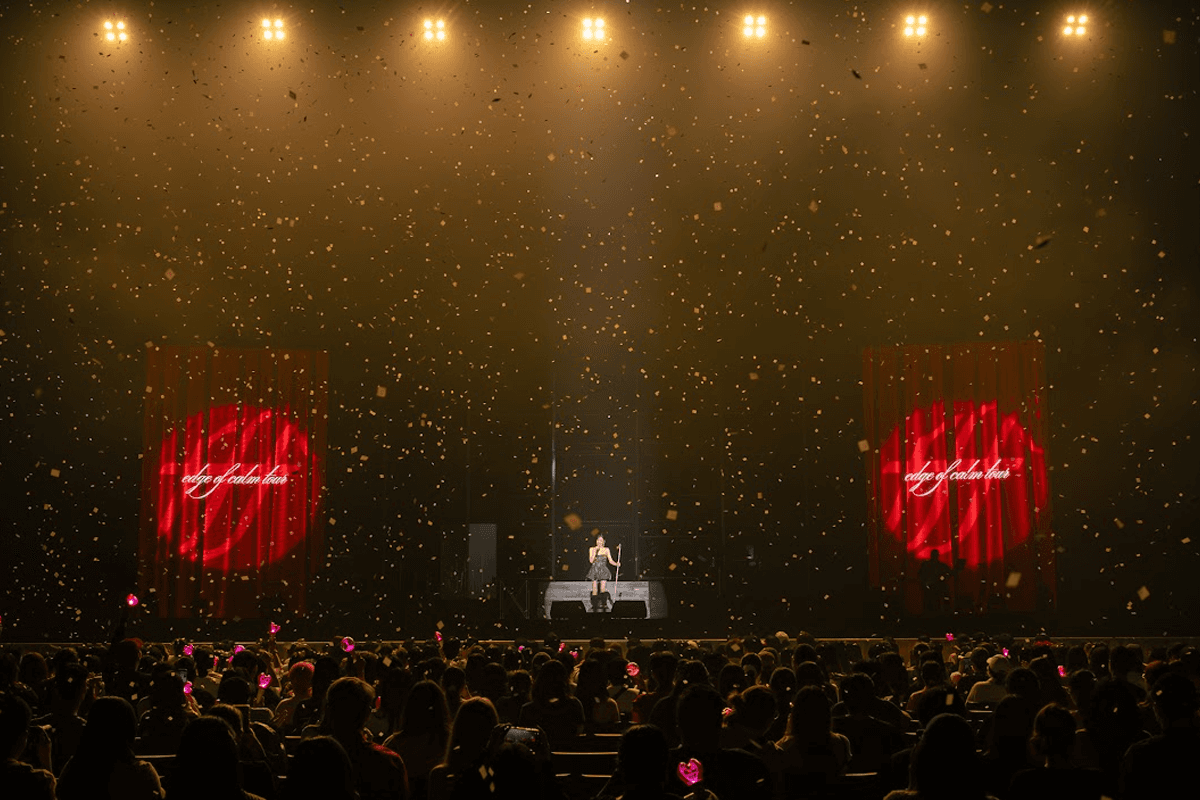 tiffany-young-edge-of-calm-tour-bangkok-2026-concert-recap-SPACEBAR-Photo02.png