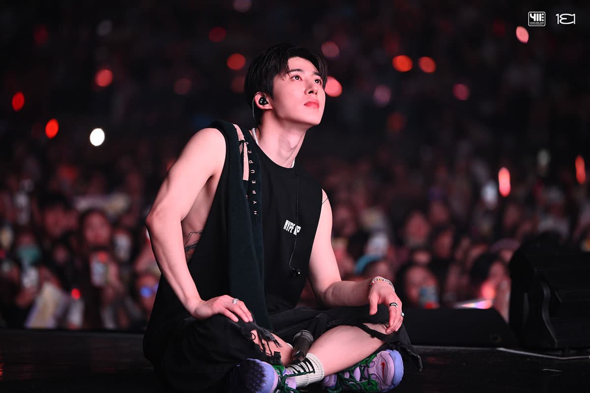 vibe_review_BI_2024_tour_hype_up_in_bangkok_SPACEBAR_Photo03_e2cc3323a9.jpg