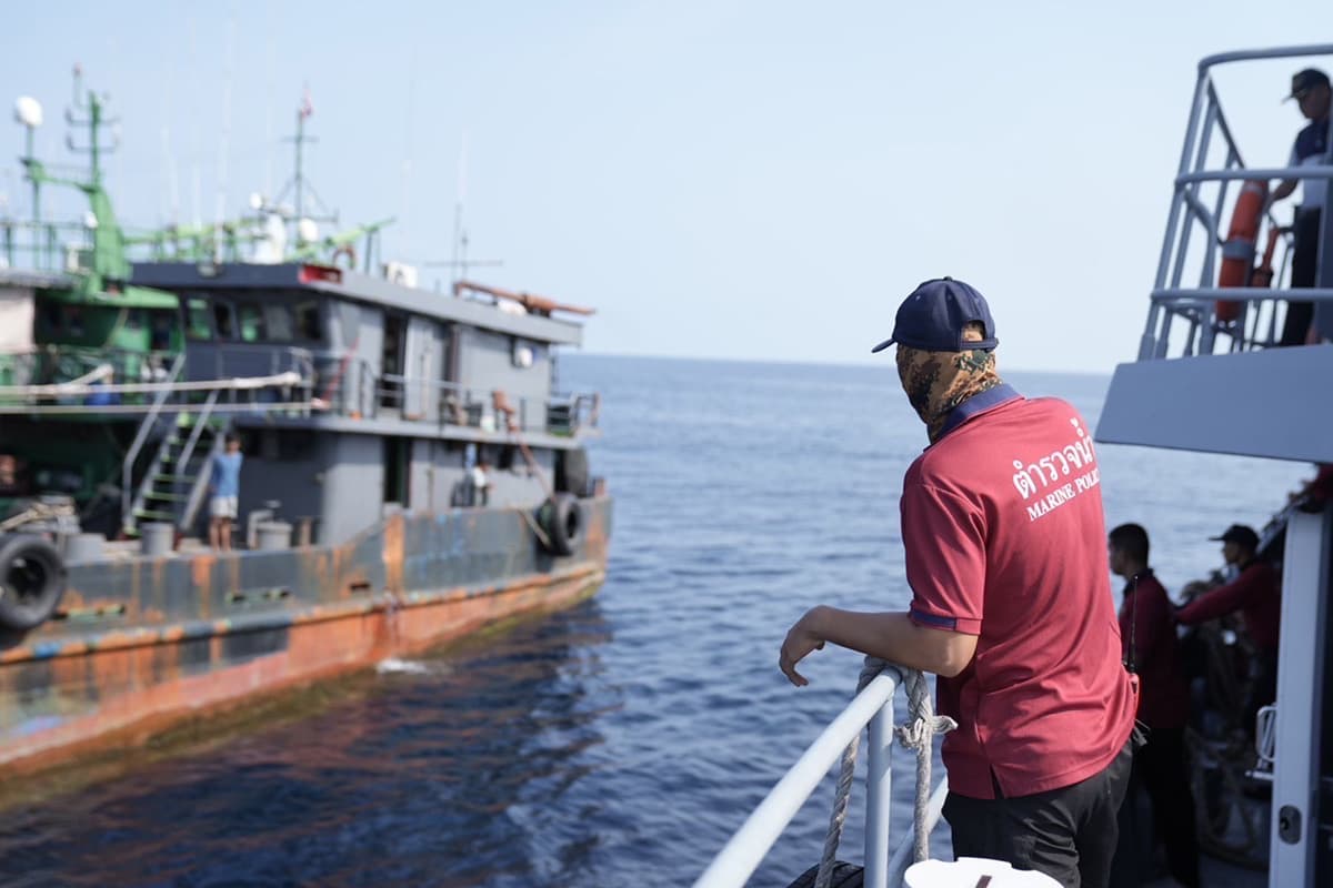 why_did_the_illegal_oil_tanker_return_SPACEBAR_Photo03_82bdfa4433.jpg