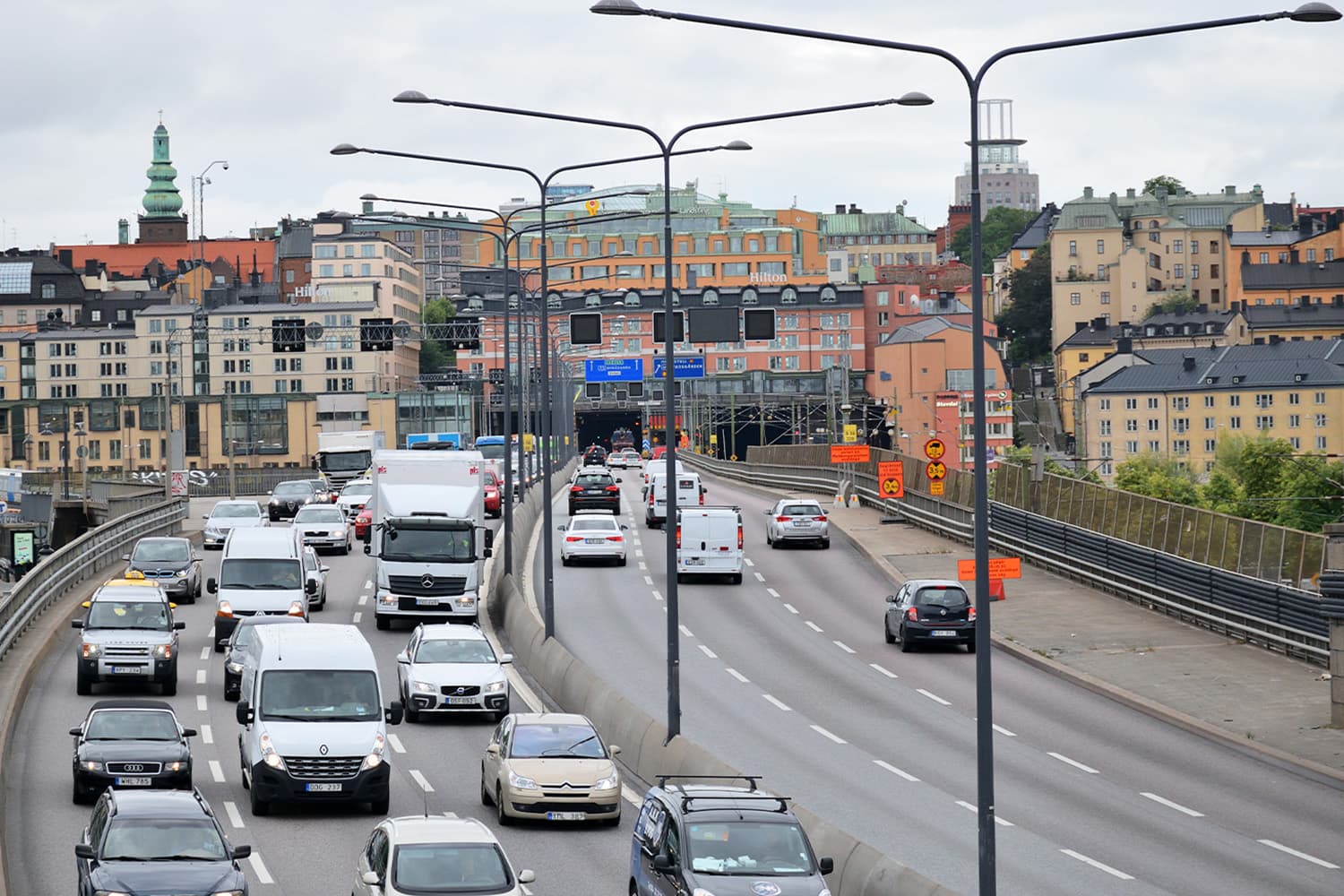 why_sweden_has_the_worlds_safest_roads_SPACEBAR_Hero_9ad3134264.jpg