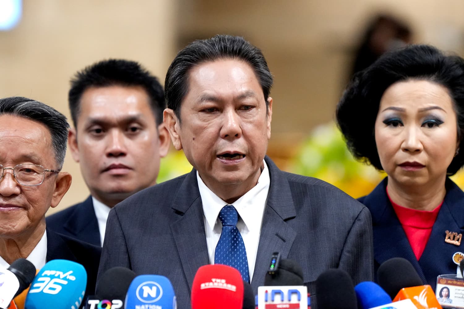 ‘วิสุทธิ์’ เชื่อไม่เปลี่ยนตัว ‘นายกฯ’ มั่นใจ ‘แพทองธาร’ จะได้รับความยุติธรรม