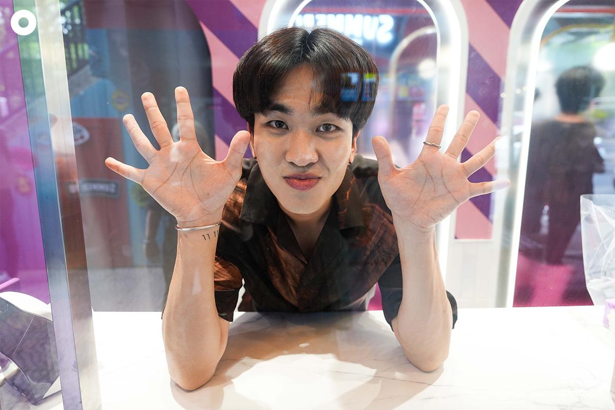 https://images.ctfassets.net/i3o8p9lzd06f/1nRDLkun65PpgSyCy1pwXO/4c6532f2fe6d5cd657539d61c3f51b96/Interview-kyutae-oppa-the-way-to-be-SPACEBAR-Photo03