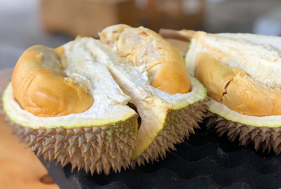 economy-thai-china-vietnam-durian-export-SPACEBAR-Thumbnail.jpg