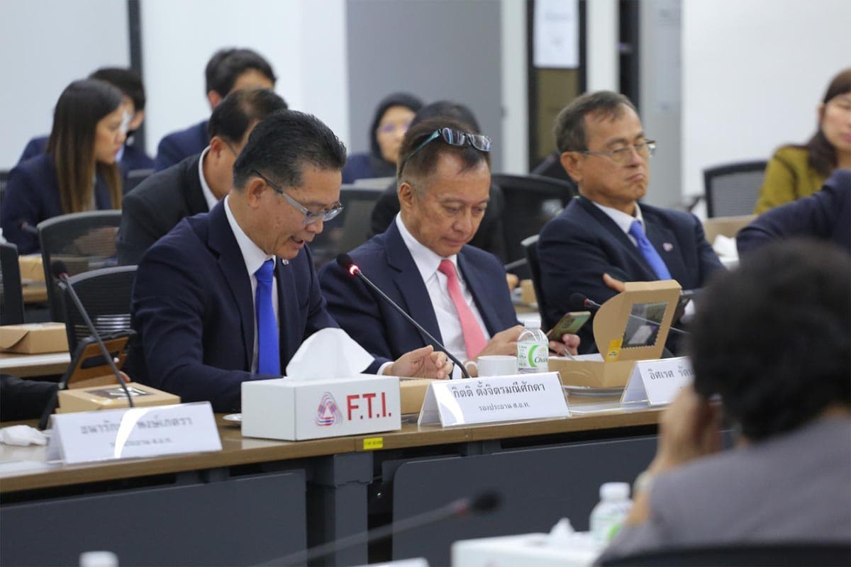 2023_SPB_ALL_Template_V8_Economy_commission_Thailand_move_forward_party_FTA_SPACEBAR_Photo02_34639760a5.jpeg