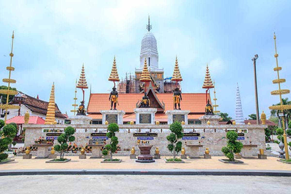 A-look-at-the-history-of-Wat-Phutthaisawan-Ayutthaya-SPACEBAR-Photo08.jpg
