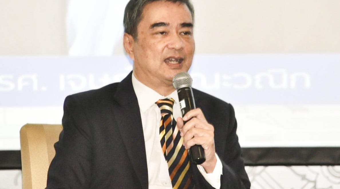 Abhisit_confirmed_that_he_is_still_a_member_of_the_Democrat_Party_SPACEBAR_Hero_988cd8a8fb.jpeg