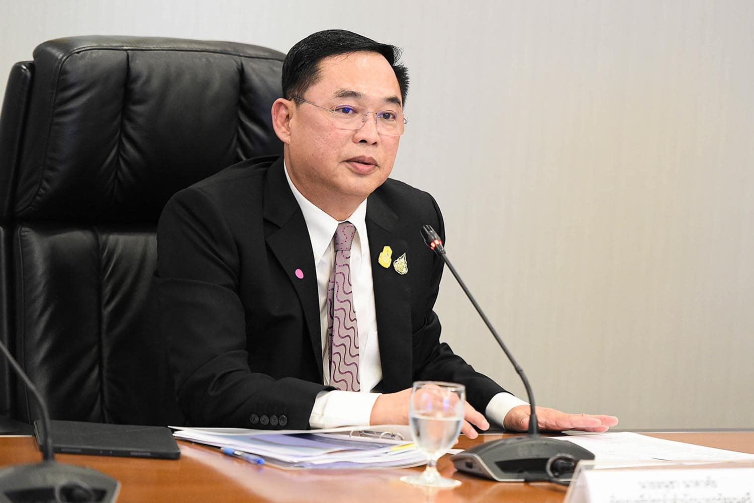 Anucha_resigned_from_House_of_Representatives_and_Palang_Pracharat_Party_SPACEBAR_Hero_e6f9accf76.jpeg