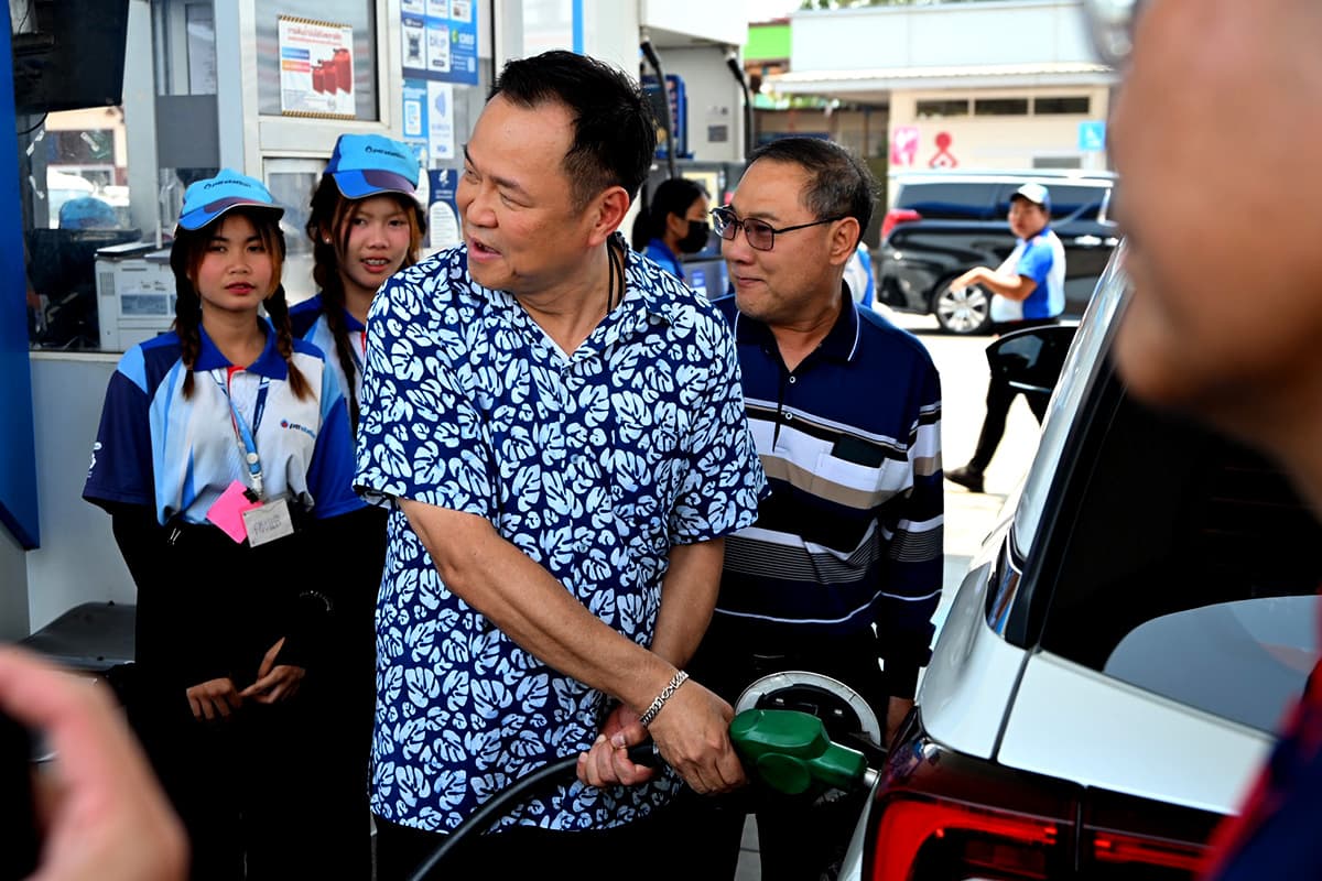 Anutin-Government-2-Power-in-the-Oil-Crisis-SPACEBAR-Photo02.jpg