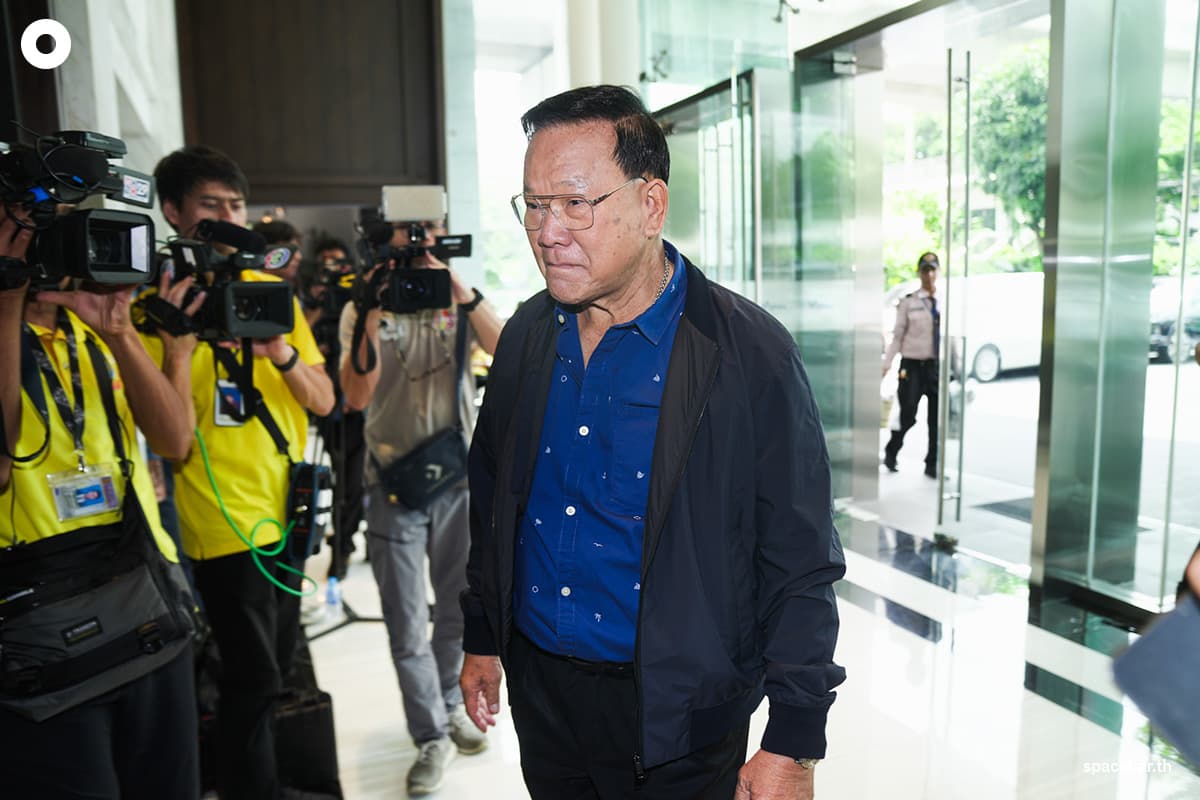 Anutin-the-Prime-Minister-leads-the-coalition-party-meeting-SPACEBAR-Photo07.jpg