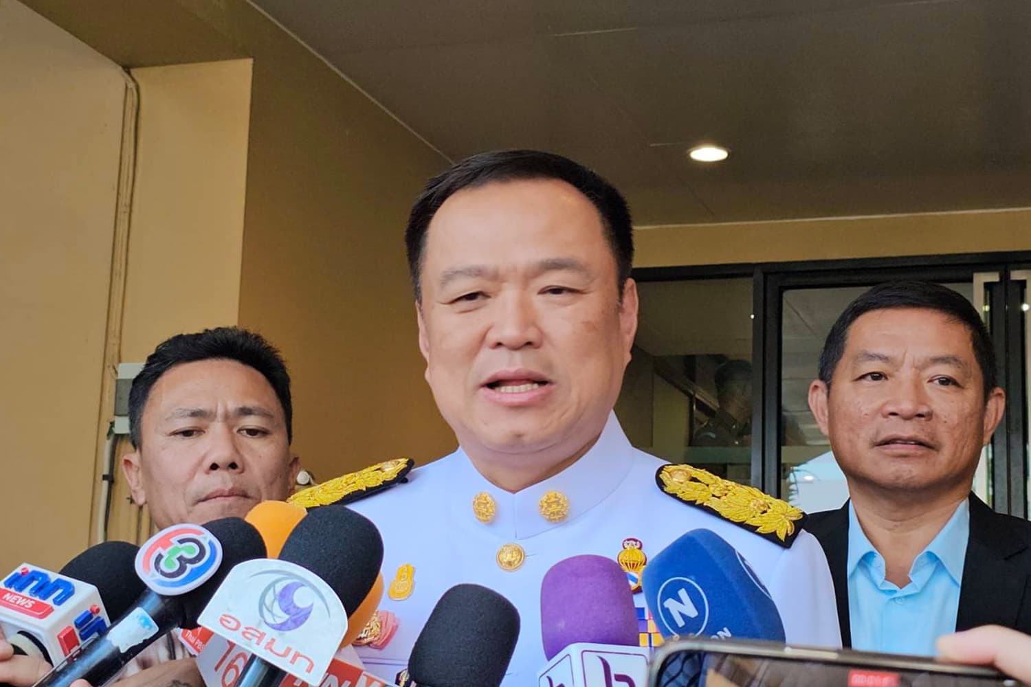 Anutin_Charnvirakul_Summary_of_Operation_Rangsit_Pub_Inspection_SPACEBAR_Hero_cf824a472e.jpg