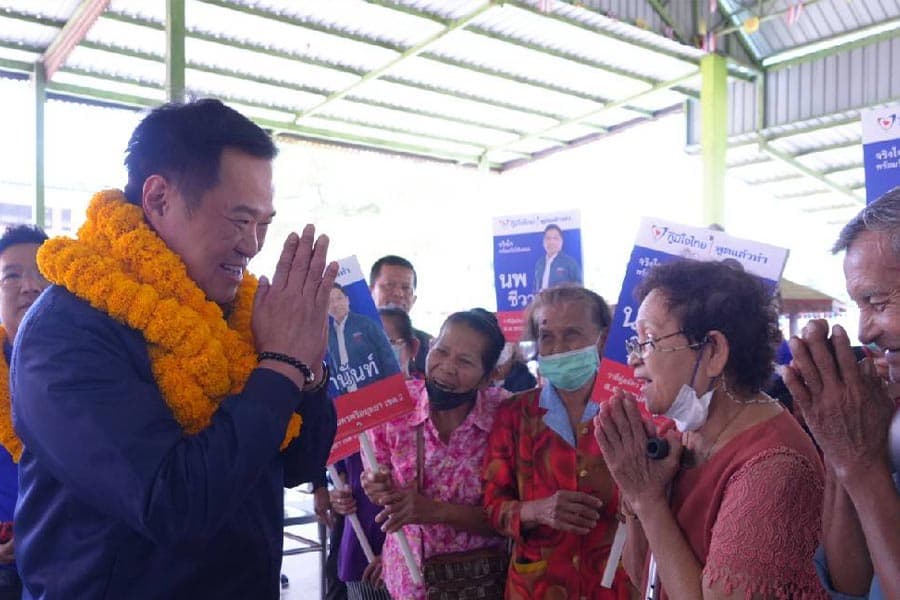 Anutin_campaigns_for_Ayutthaya_chooses_Bhumjaithai_to_raise_the_province_SPACEBAR_Photo01_e62969348e.jpeg
