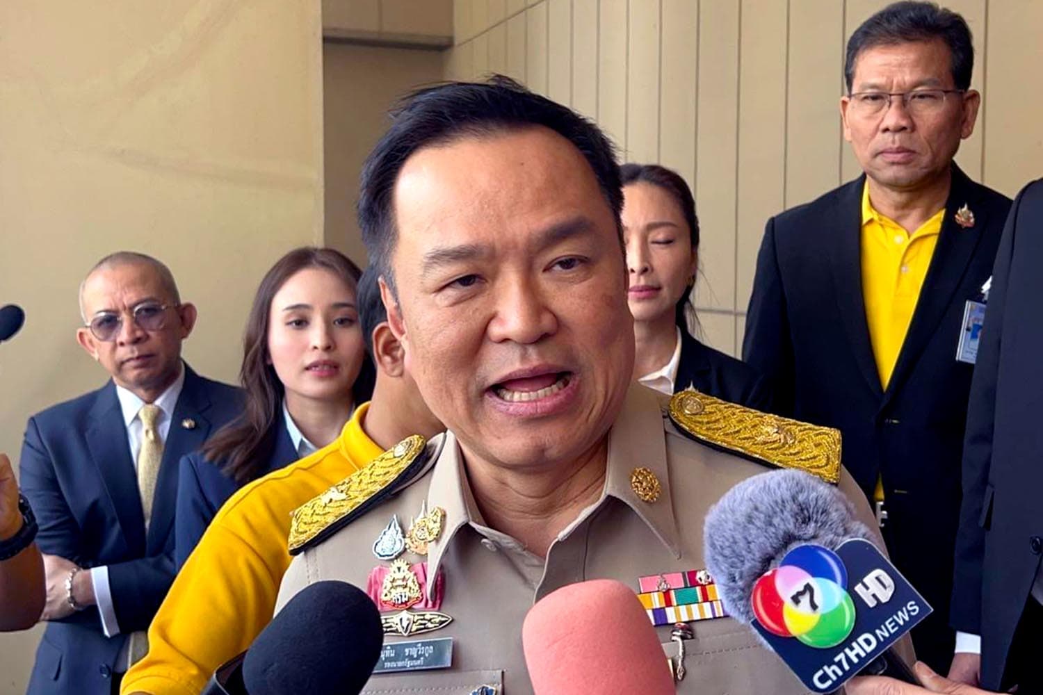 Anutin_is_not_worried_about_being_investigated_by_parliament_about_Khao_Kradong_SPACEBAR_Hero_9f14879eea.jpg