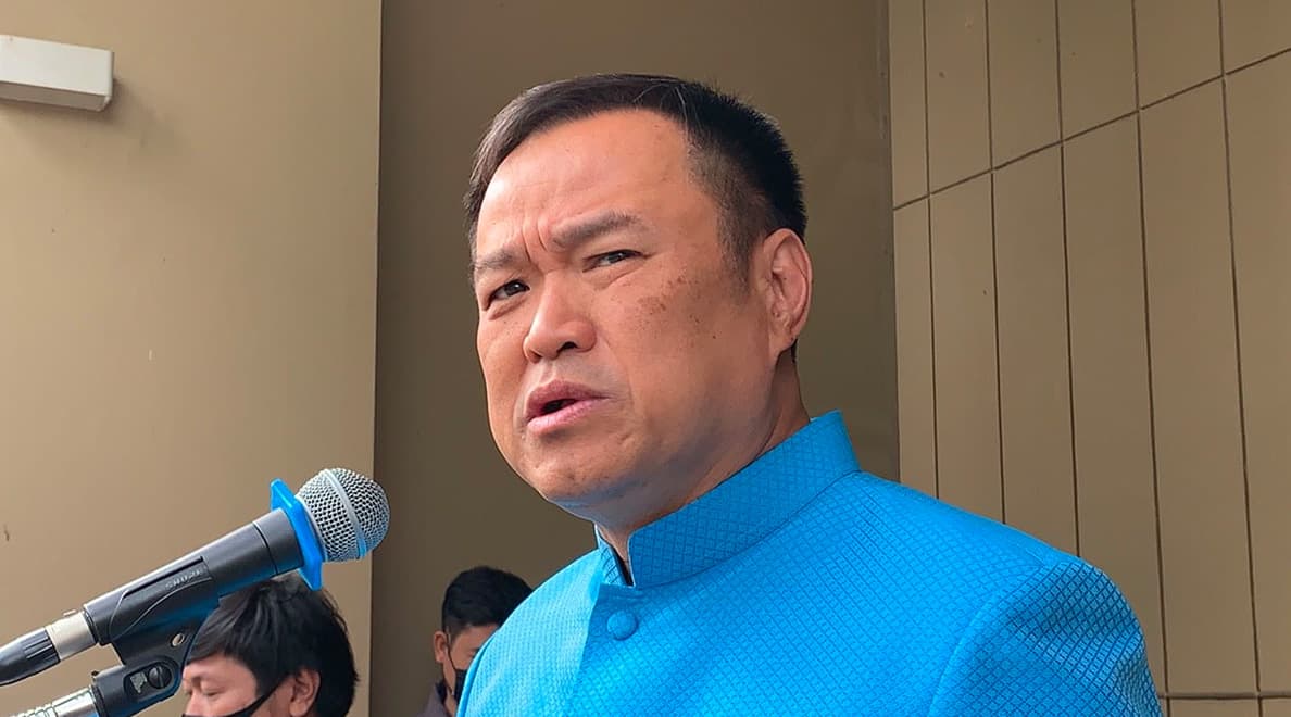 Anutin_said_to_ask_Supachai_himself_case_speech_on_budgeting_of_Ministry_of_Transport_SPACEBAR_Hero_58a5646842.jpeg