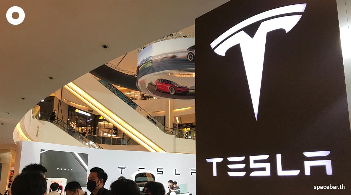 Auto_vehicles_photo_storytesla_showroom_bkk_thailand_SPACEBAR_Photo01_631d4619d7.jpeg