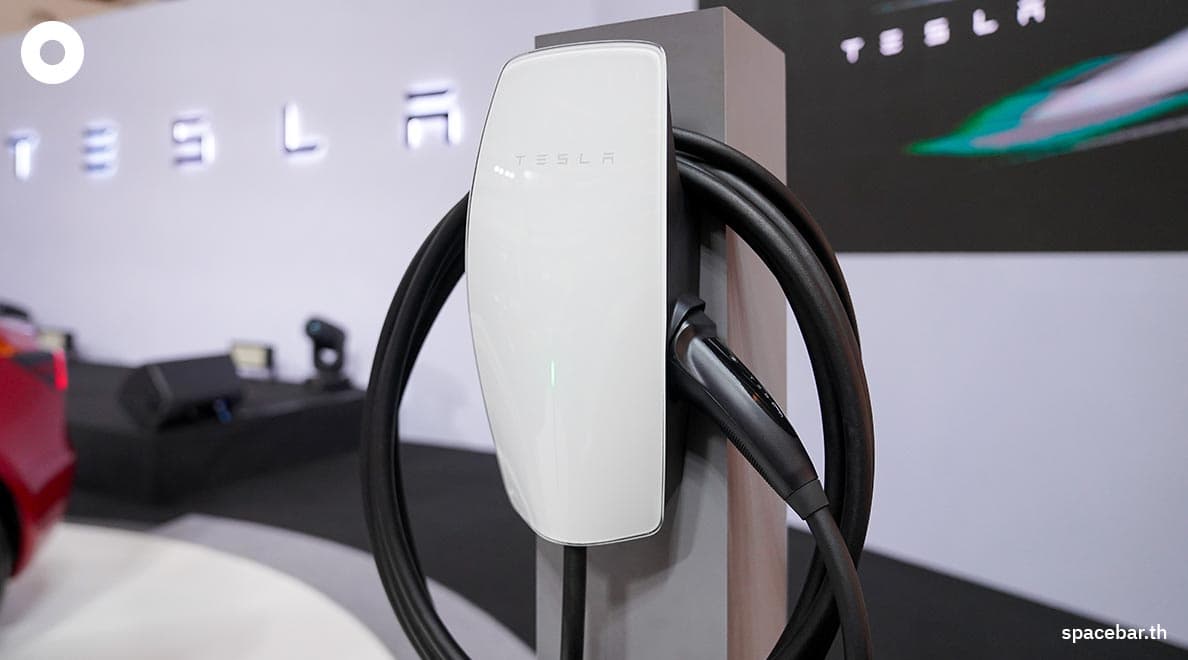Auto_vehicles_photo_storytesla_showroom_bkk_thailand_SPACEBAR_Photo04_4c7ee8c16f.jpeg