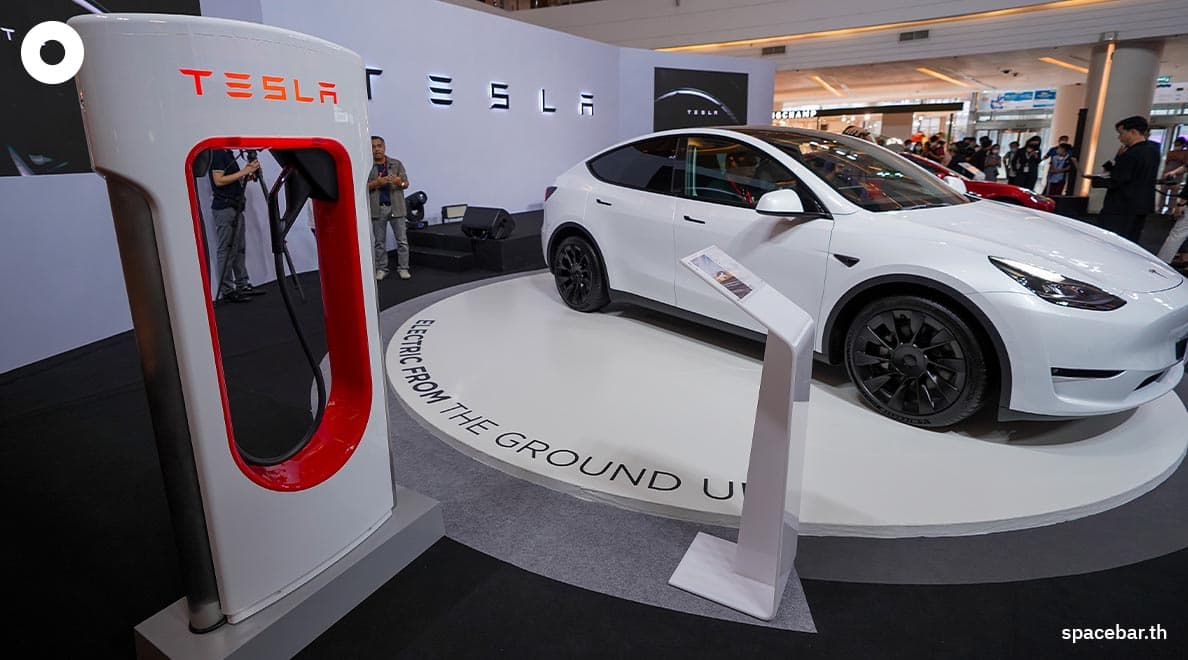 Auto_vehicles_photo_storytesla_showroom_bkk_thailand_SPACEBAR_Photo07_76464d7c1d.jpeg