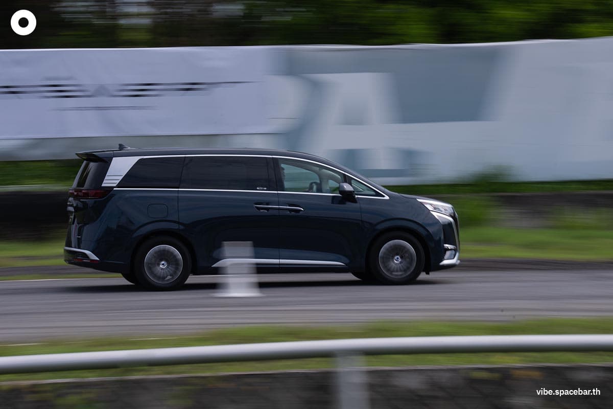 BYD_Rever_social_club_with_new_car_SPACEBAR_Photo13_2e0218f422.jpg