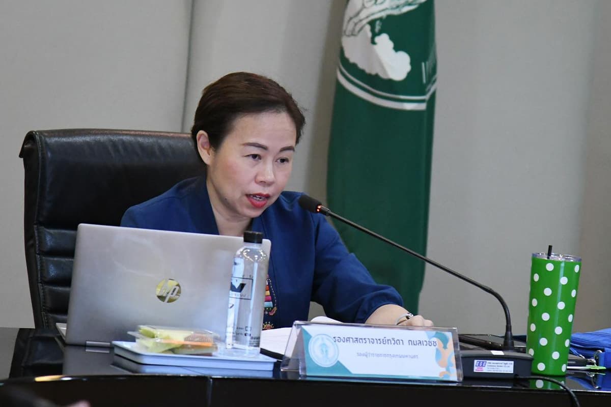 Bangkok_orders_close_surveillance_of_illegal_e_cigarette_sales_inside_and_outside_schools_SPACEBAR_Photo01_27bfe32aa4.jpg