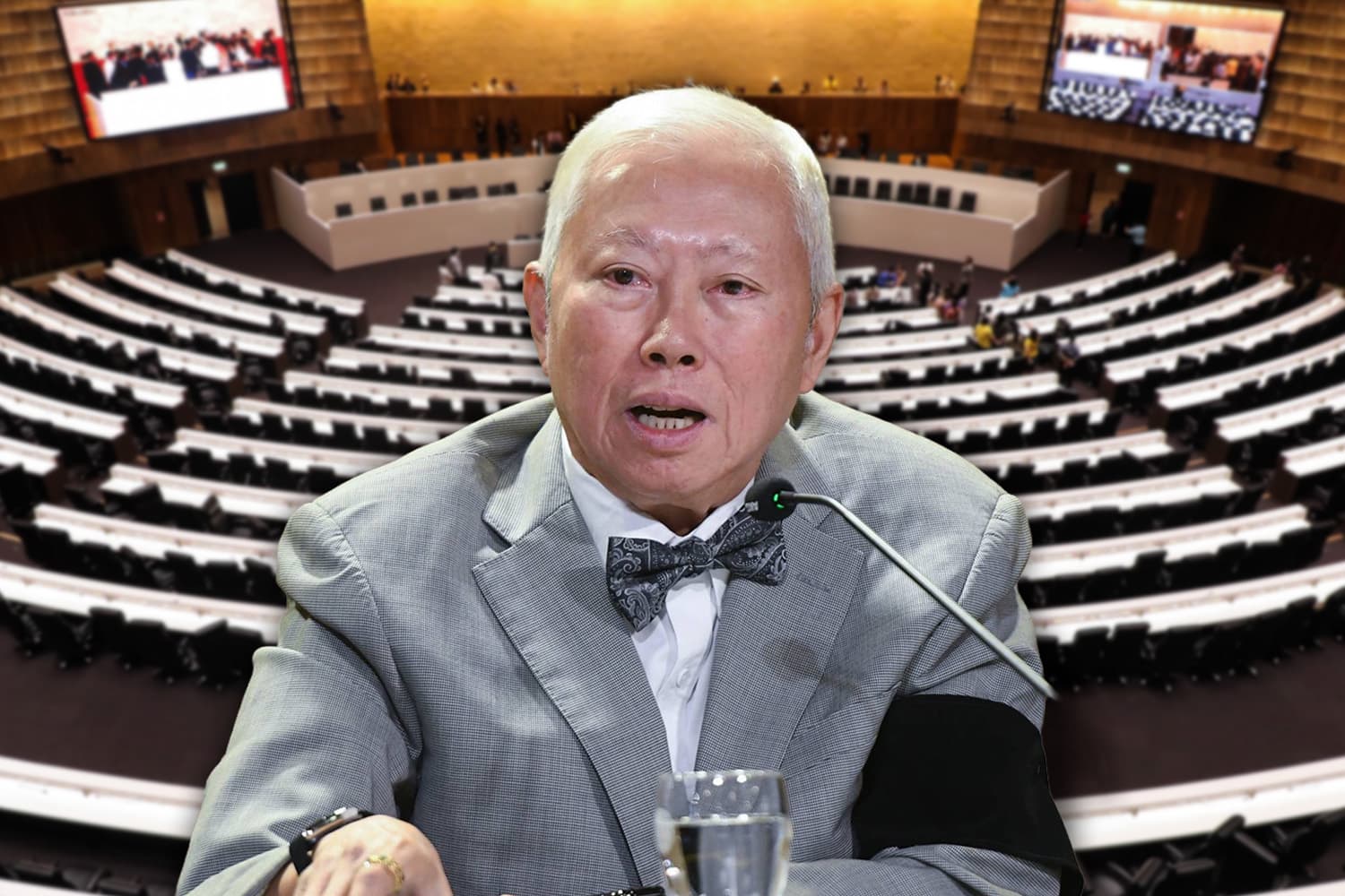 ‘บวรศักดิ์’ โต้ ‘ปธ.วันนอร์’ ลั่นแม้ฝ่ายค้านยื่น ‘ญัตติซักฟอก’ แต่ยัง ‘ยุบสภาฯ’ ได้