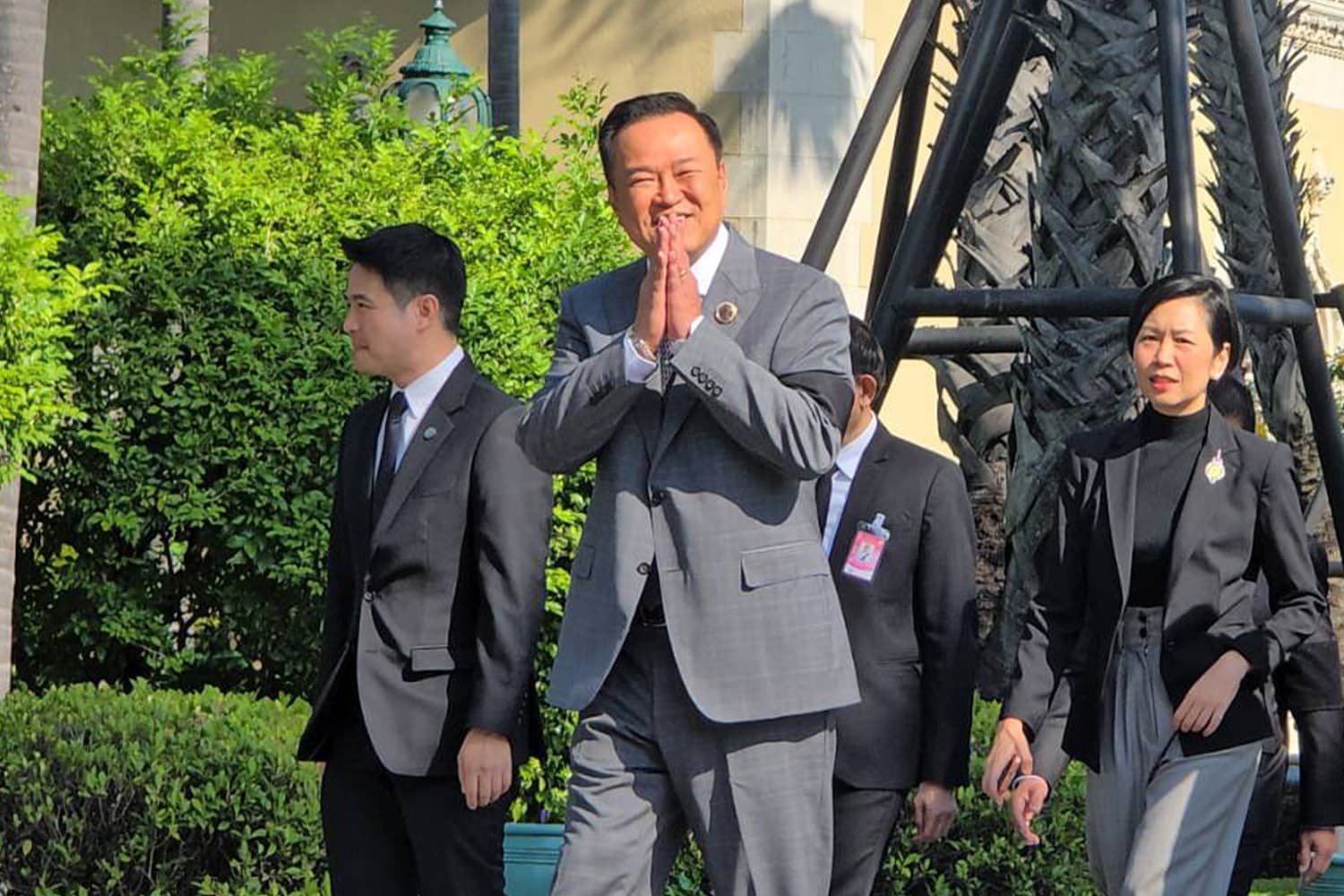 ครม.จับตาชายแดน! ครบเดดไลน์หยุดยิง 72 ชม.