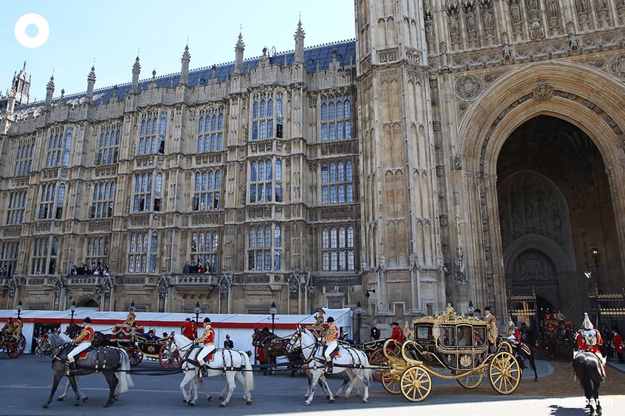 Carriages_of_coronation_Gold_State_Coach_king_charles_iii_uk_SPACEBAR_Photo04_613ac45c48.jpeg