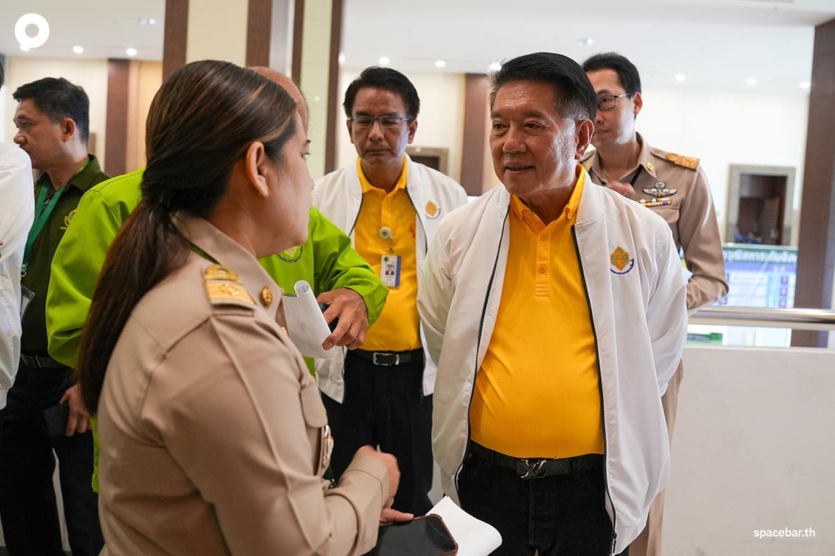 Chairman_of_the_Election_Commission_Senate_selection_field_Bangkok_SPACEBAR_Photo02_0391f5ea8a.jpg