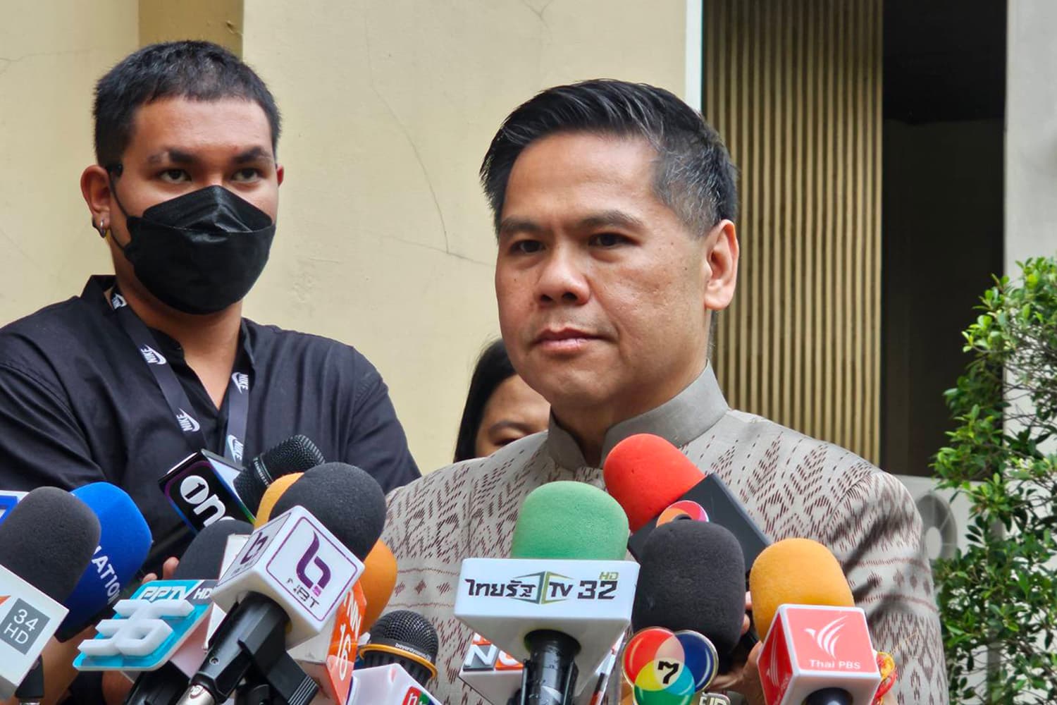 Chartthaipattana_Party_prepare_meeting_amend_the_constitution_26_Sep2023_SPACEBAR_Hero_7f28d20018.jpg