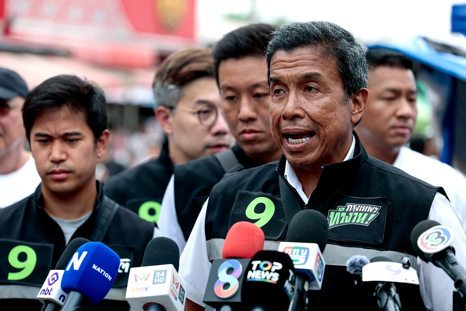 รับผลโพลดีแต่ไม่ประมาท ‘ชัชชาติ’ ชวนจับตาโค้งสุดท้าย ศึกชิงกทม.