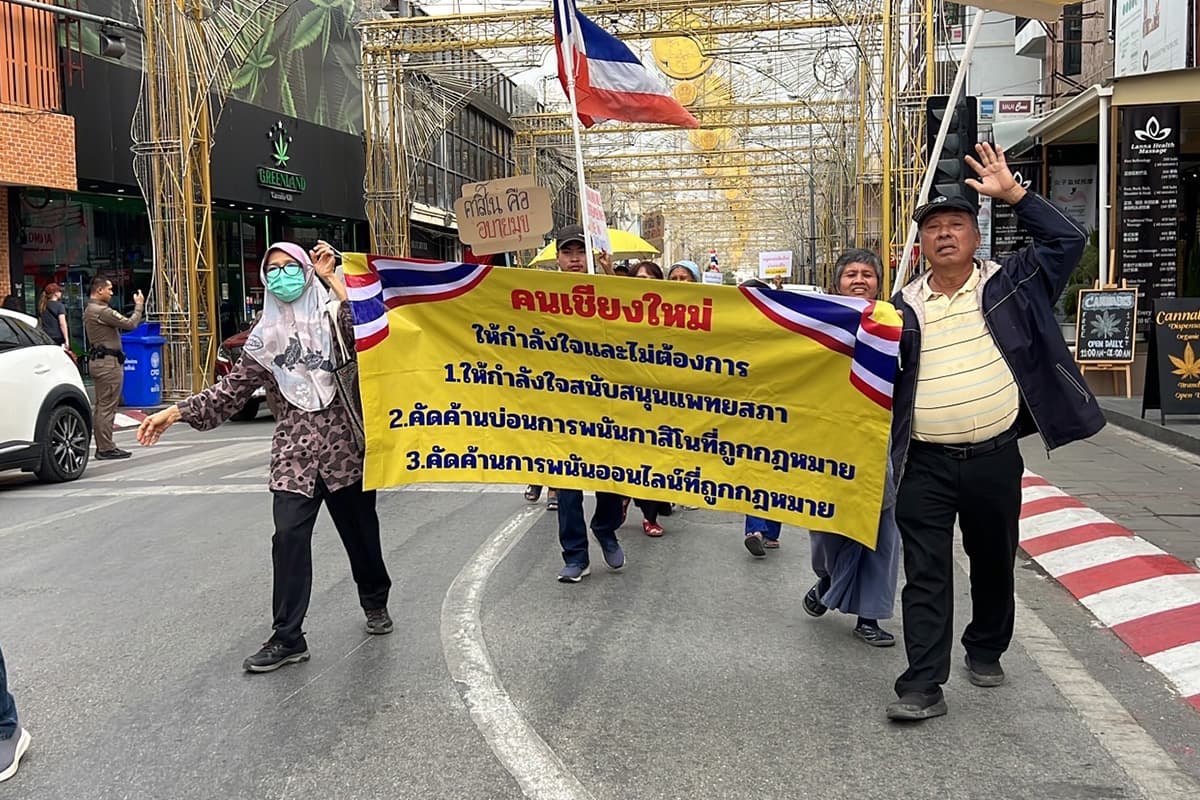 Chiang_Mai_people_see_things_differently_Casinos_are_legal_causing_more_harm_than_good_SPACEBAR_Photo03_308e130230.jpg