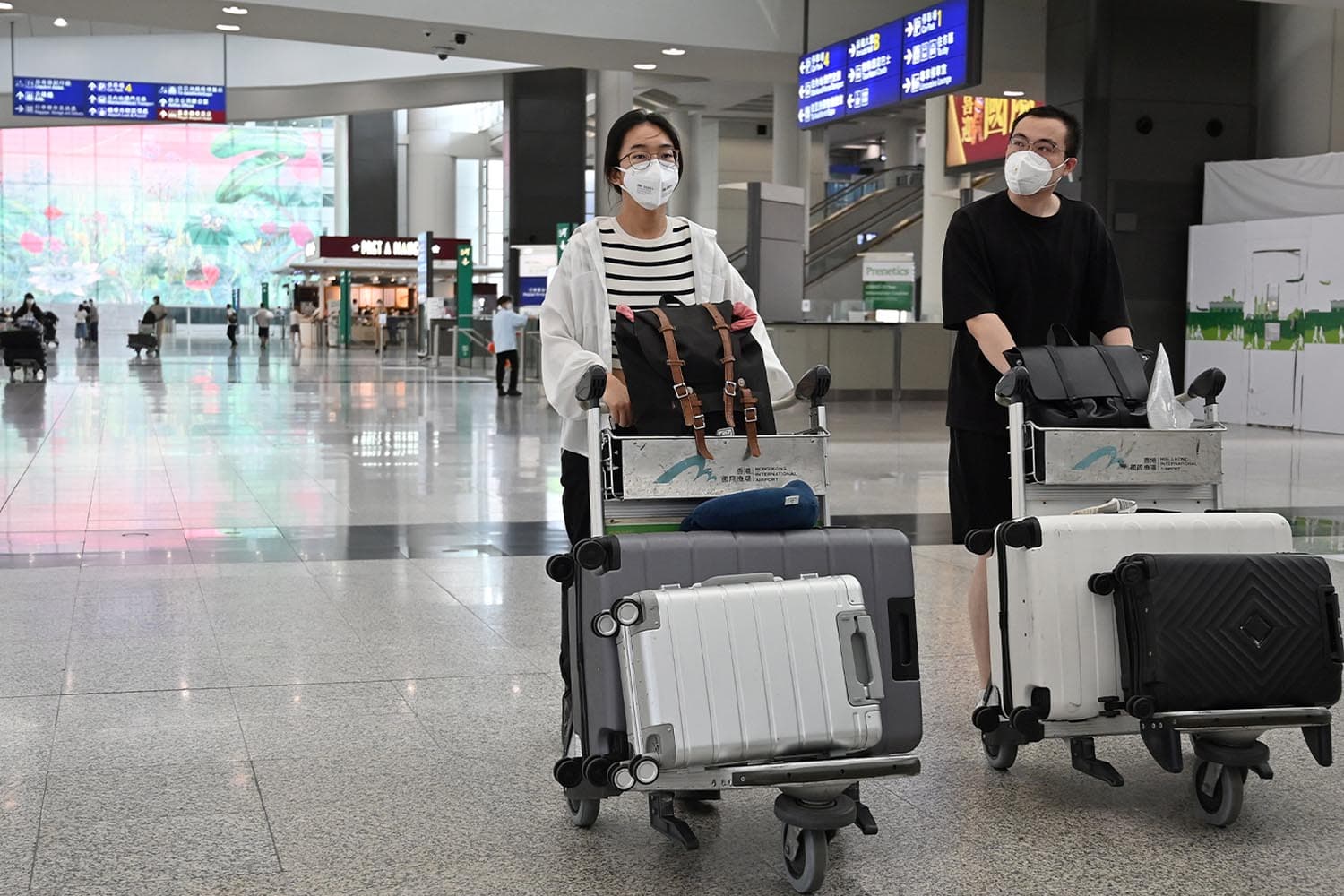 Chinese_millionaires_move_to_Singapore_amid_chaos_covid_china_SPACEBAR_Hero_347f8c90aa.jpeg