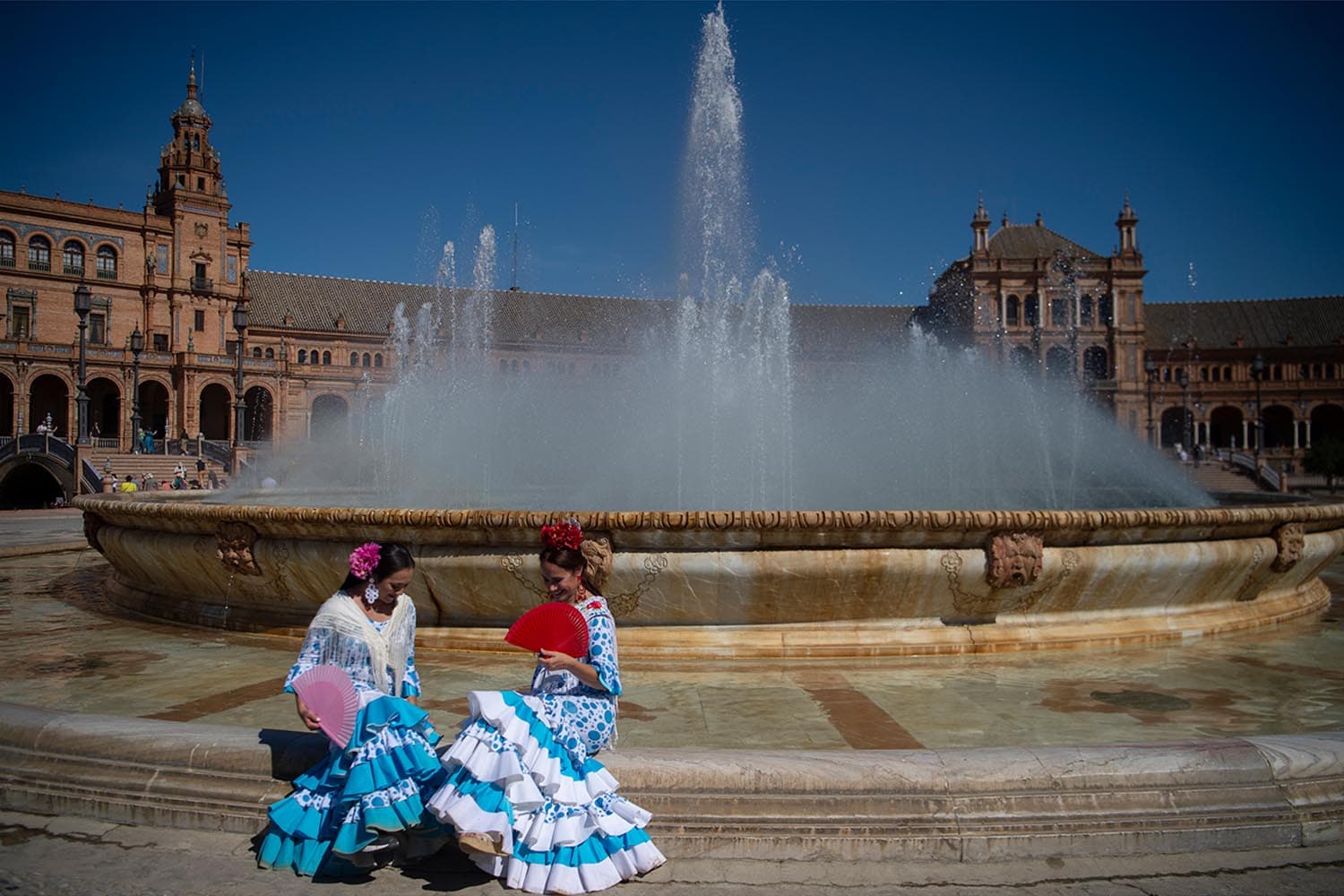 Climate_change_Spain_breaks_record_temperature_for_April_SPACEBAR_Hero_e628aad213.jpeg