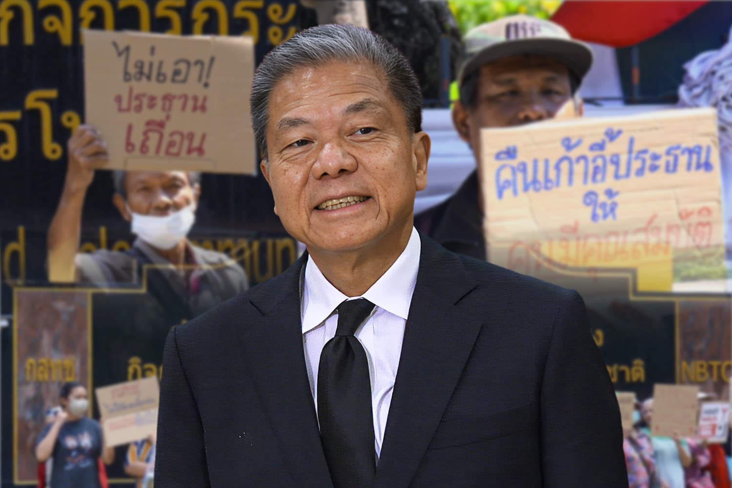 เดือดกลางงาน มวลชนไล่ “สรณ-ไตรรัตน์” กลางงานสถาปนา 15 ปี