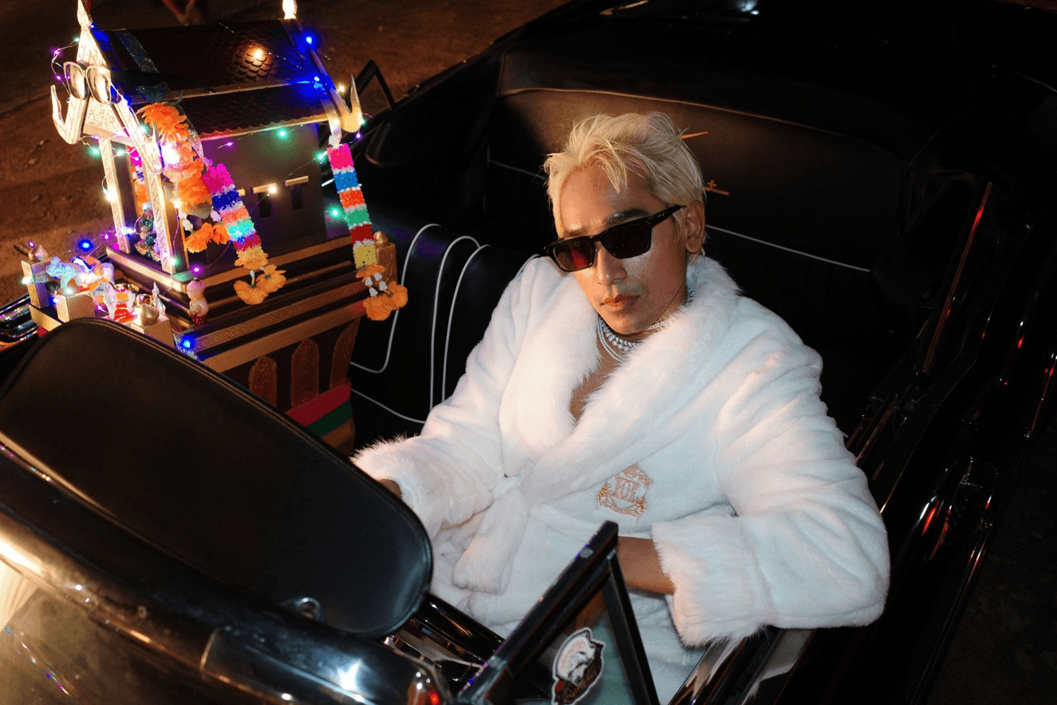 ธรรมดาโลกไม่จำ! ‘D Gerrard’ ปล่อย MV ตัวที่สองเสิร์ฟความเบียวแบบสุดโต่งใน “พระจันทร์เต็มดวง (FULL MOON)”