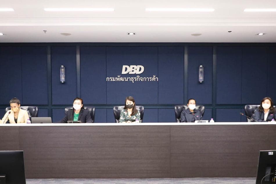 DBD_accountant_defective_6973_cases_SPACEBAR_Photo02_eb2ef169b5.jpeg
