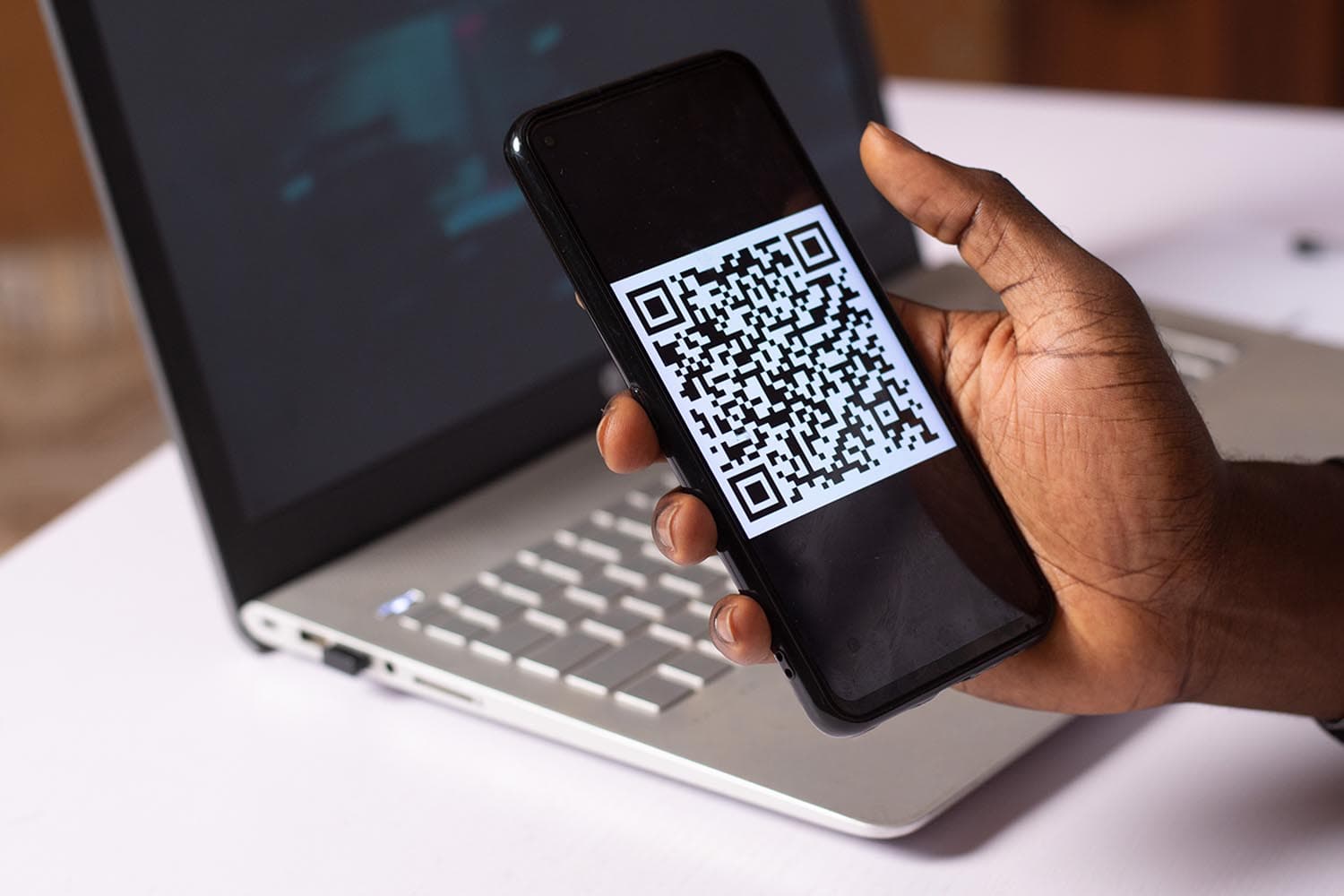 DES_warns_of_online_scams_call_center_gangs_use_QR_codes_to_steal_money_SPACEBAR_Hero_af980b0ed7.jpeg