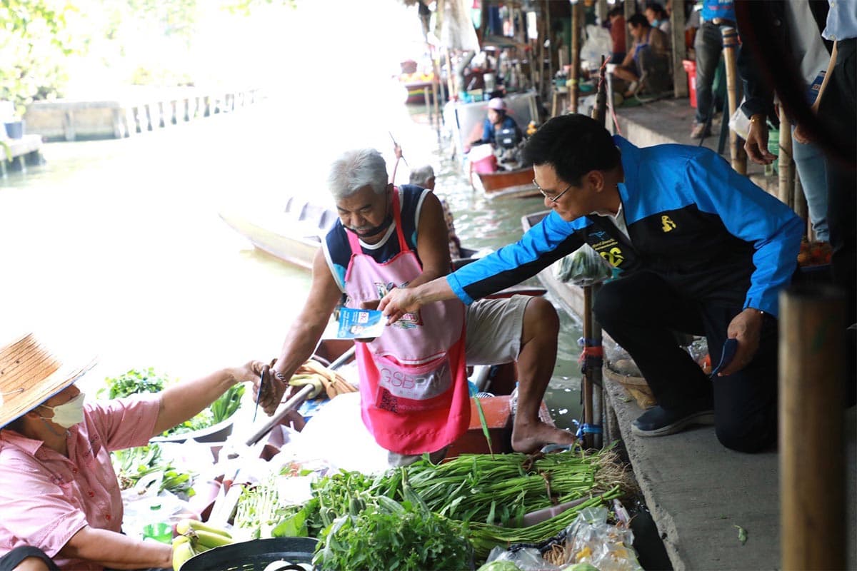 Democrat_Party_campaign_at_Khlong_Lat_Mayom_Market_SPACEBAR_Photo01_1c1b1c8da2.jpeg