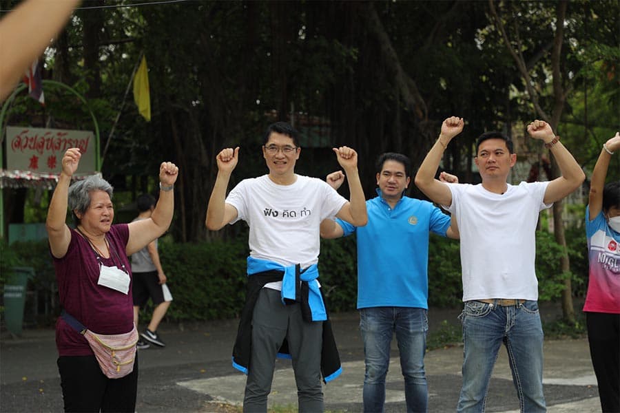 Democrat_Party_team_campaign_in_the_Bangkok_area_SPACEBAR_Photo04_23f7961ee9.jpeg