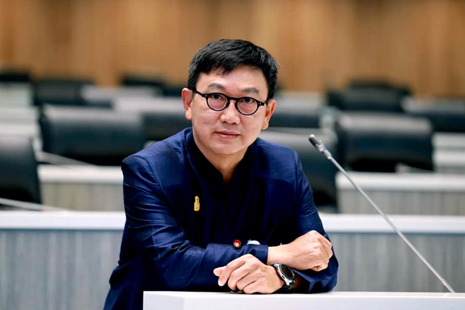 Direkrit_ignores_Thaksin_knows_the_story_behind_40_senators_filing_to_impeach_Prime_Minister_SPACEBAR_Hero_9529da057a.jpg