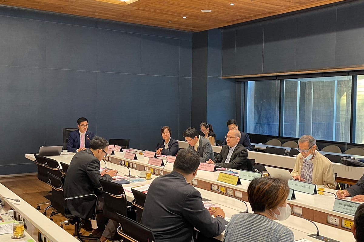 Discussing_guidelines_for_selecting_the_Constituent_Assembly_SPACEBAR_Photo01_2e47cf69dd.jpg
