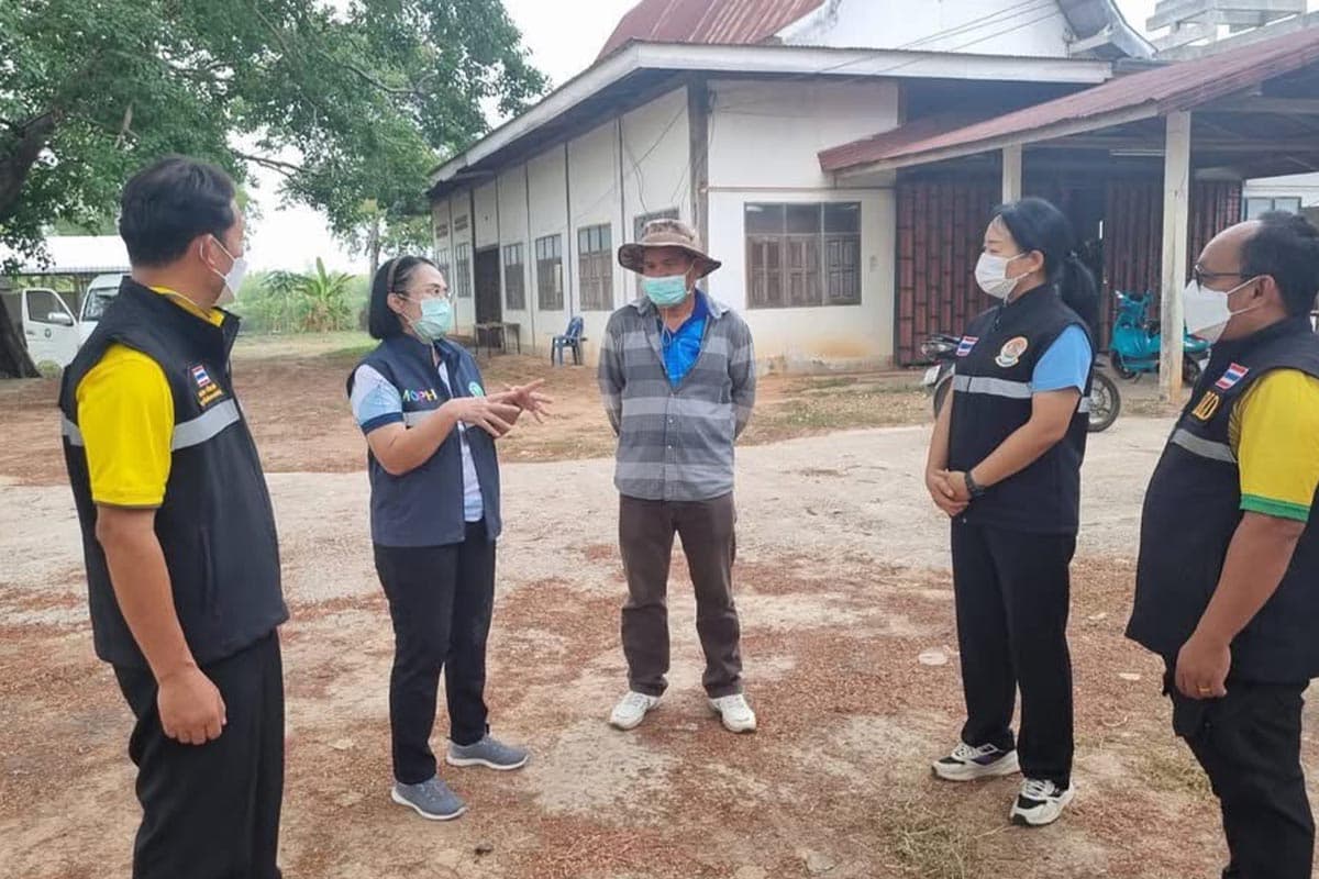 Doctors_are_still_closely_monitoring_anthrax_in_Mukdahan_SPACEBAR_Photo01_2b4010de30.jpg