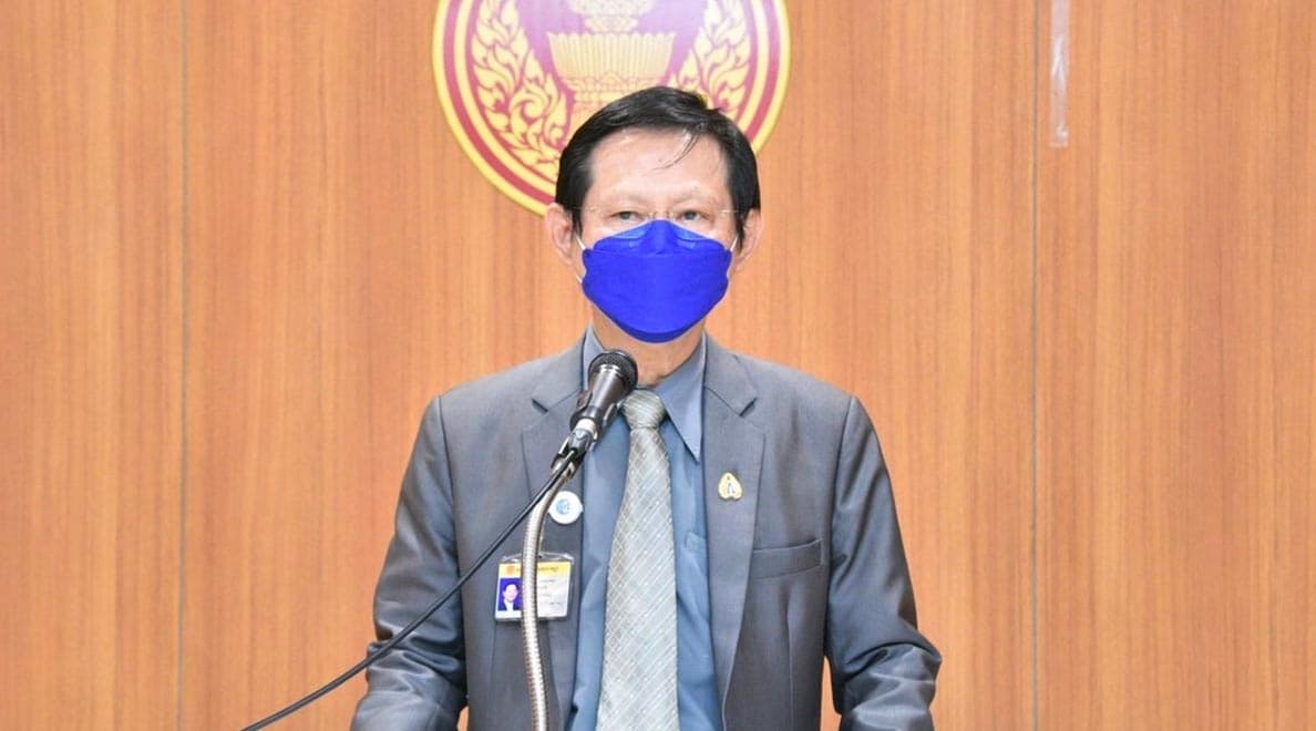 Dr_Rawee_accepts_defeat_SPACEBAR_Hero_e2b8cbcc43.jpeg