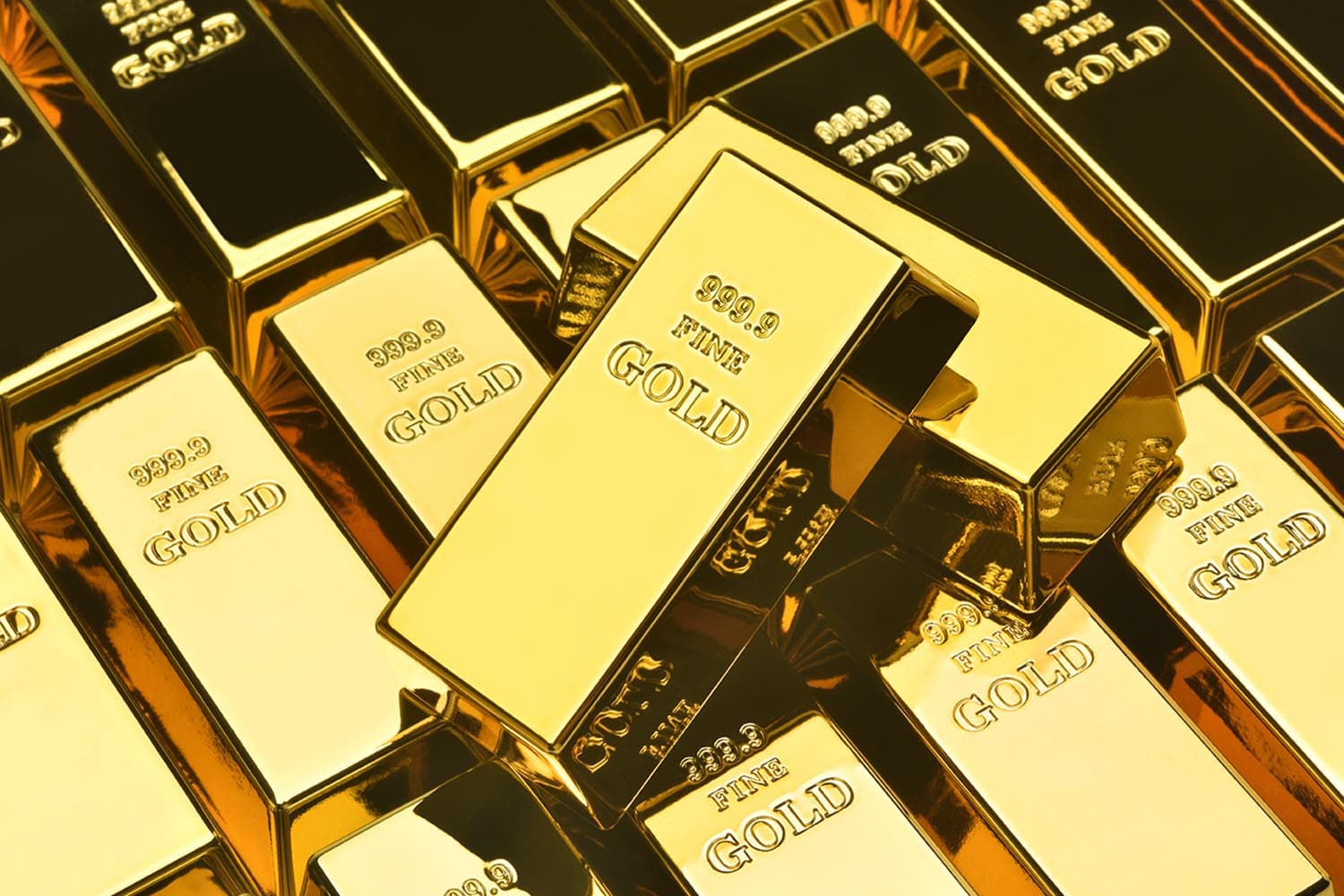 Economy_Gold_34100_baht_record_high_After_Fed_signal_May_end_interest_rate_hikes_SPACEBAR_Hero_d2c6a0b610.jpg