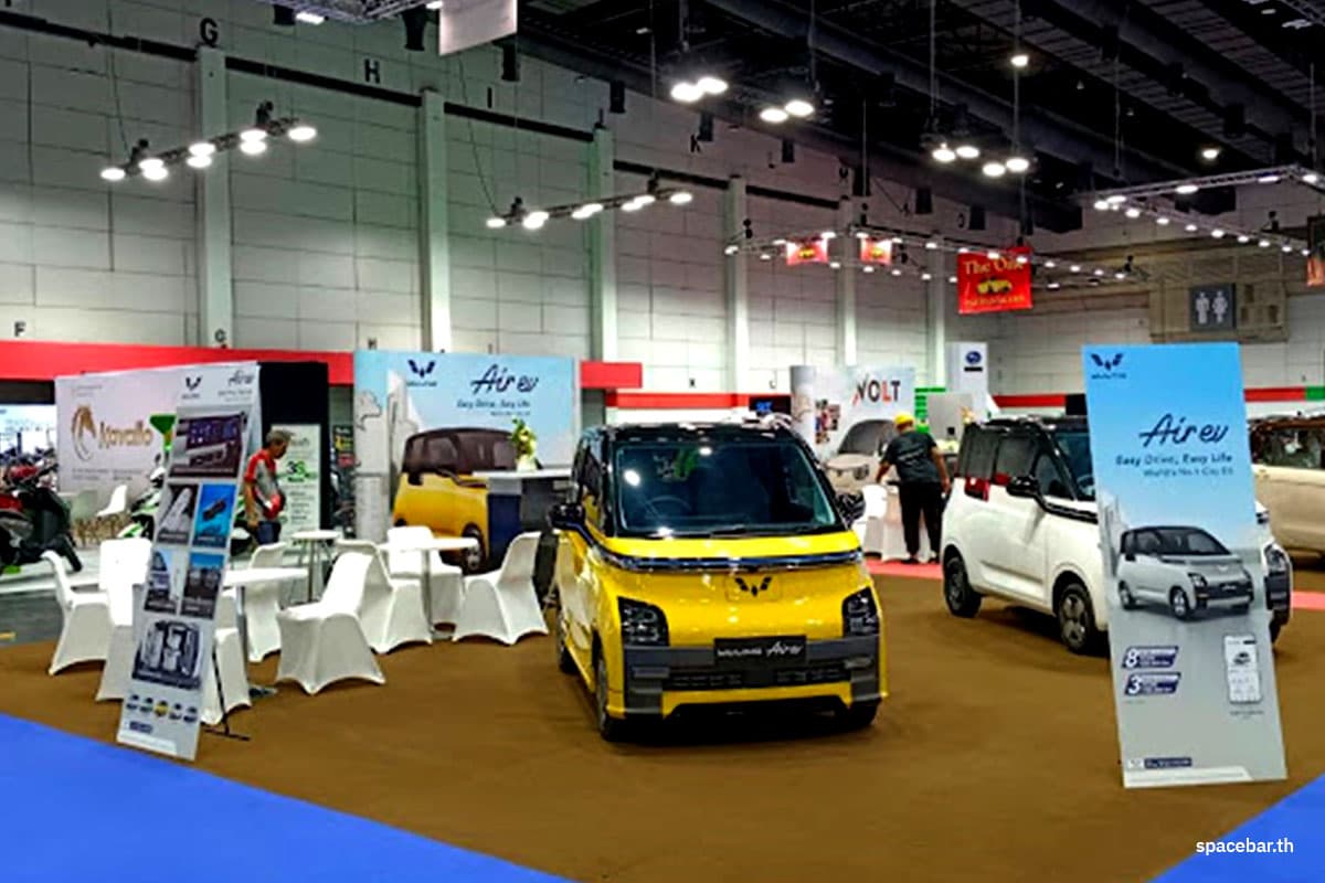 Economy_Wuling_EV_Car_Auto_Distributor_Wuling_Air_EV_SPACEBAR_Photo01_4f440d1111.jpeg