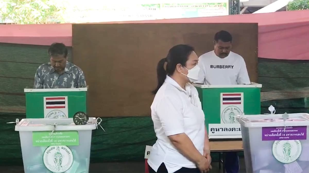 Election_66_Wan_Chalerm_Yubamrung_Exercise_vote_Bang_Bon_SPACEBAR_Photo01_28e1f40170.jpeg