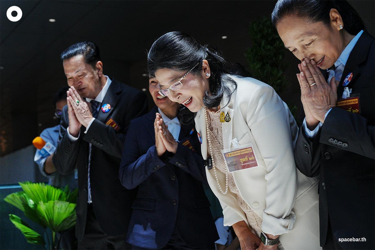 Famous_Politician_Present_The_Secretariat_of_The_House_of_Representatives_Second_Day_SPACEBAR_Photo05_9cc882ddf2.jpeg