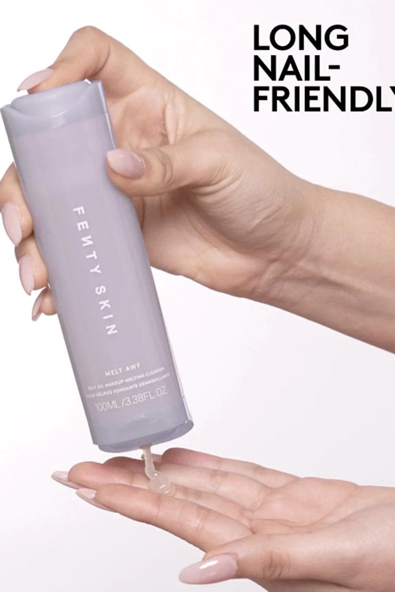 Fenty_skin_Melt_awf_new_cleansing_SPACEBAR_Photo03_68076bfb7a.jpeg