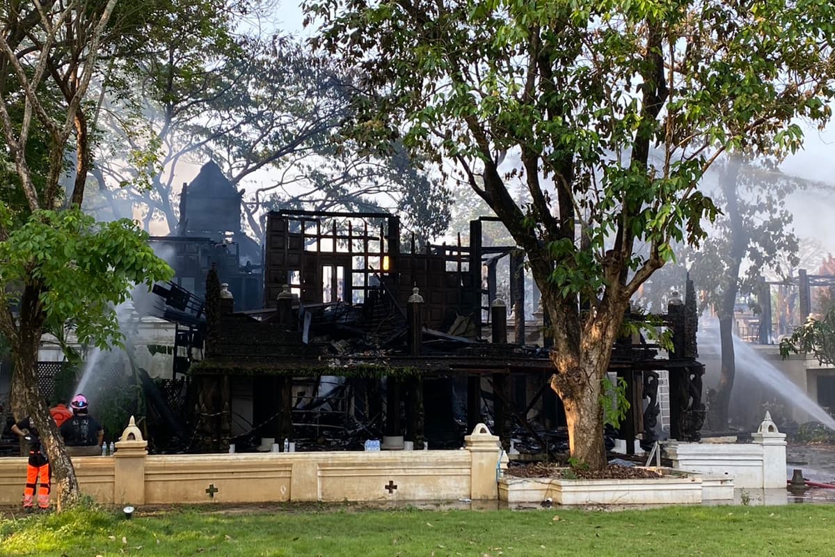Fire_destroys_7_spa_buildings_at_Dhara_Dhevi_Hotel_damage_assessment_awaited_SPACEBAR_Photo02_592130076a.jpg